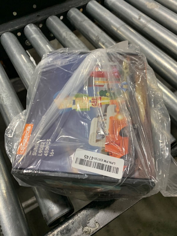 Photo 1 of Lumibricks City Sunset-Stopover Lighting-Building-Bricks Set - Road Trip Car Station Modular Collection LED Light Building Set 455 Pcs for Adults, Teen and Travelling Enthusiasts