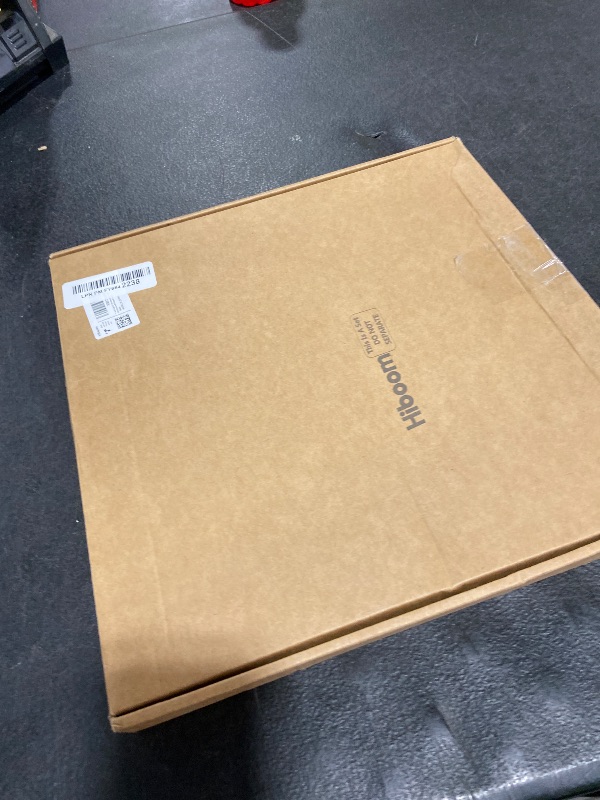 Photo 1 of 1 Set St. Patrick’s Day Window Decoration Shamrock Light, 15.8” Shamrock Clover with 40 Green LEDs, Irish Leaf Shape Iron Frame, USB Powered Hanging Window Light for Home, Storefront, Party Decor