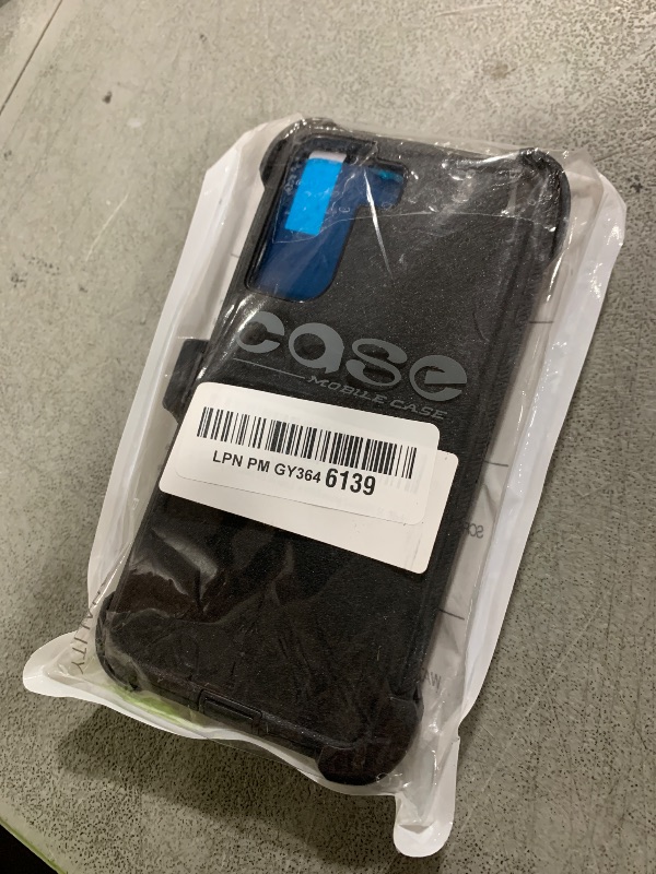 Photo 1 of Phone case 