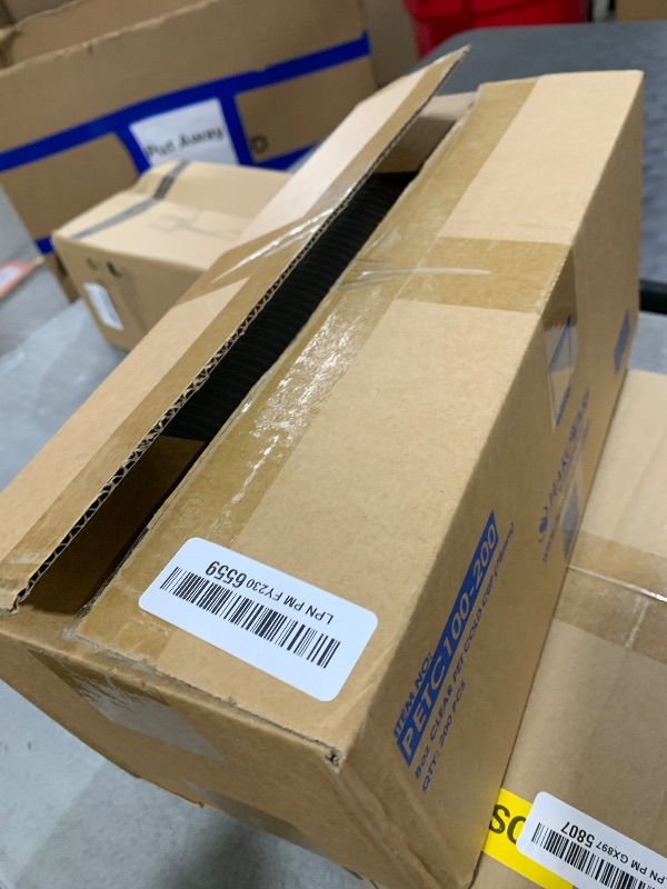 Photo 1 of [200 COUNT]HAKOWARE 8 oz Ultra Clear Disposable Plastic Cold Cups, Disposable Cup 8 oz for Wedding & Party, Plastic Cocktail Cups, Disposable Clear Cup for Iced Coffee & Cold Beverage