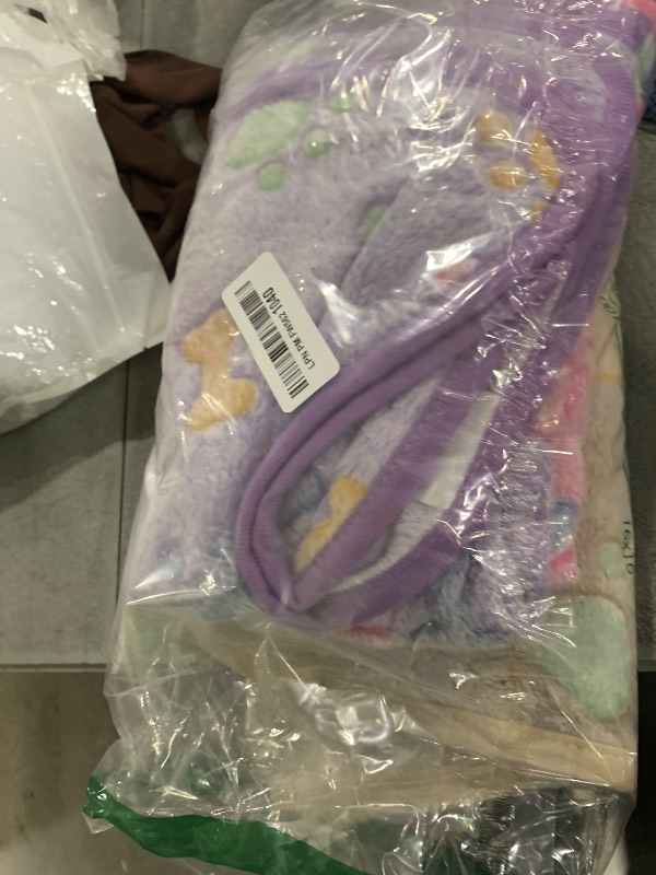 Photo 1 of 1 Pack 3 Blankets Super Soft Fluffy Cute Bone Pattern Pet Blanket Flannel Throw for Dog Puppy Cat Pink/Brown/Purple Small