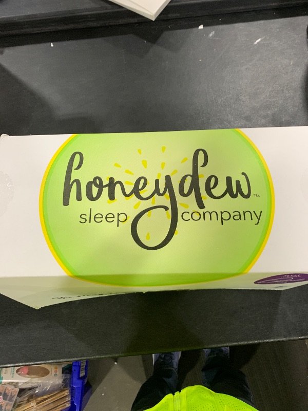 Photo 1 of Honeydew Scrumptious Cooling Side Sleeping Pillow with Free Pillowcase- Best for Side Sleepers- Neck and Shoulder Pain Relief Pillow- The Most Awarded Side Sleeper Pillow- Made in The USA (Queen Size)