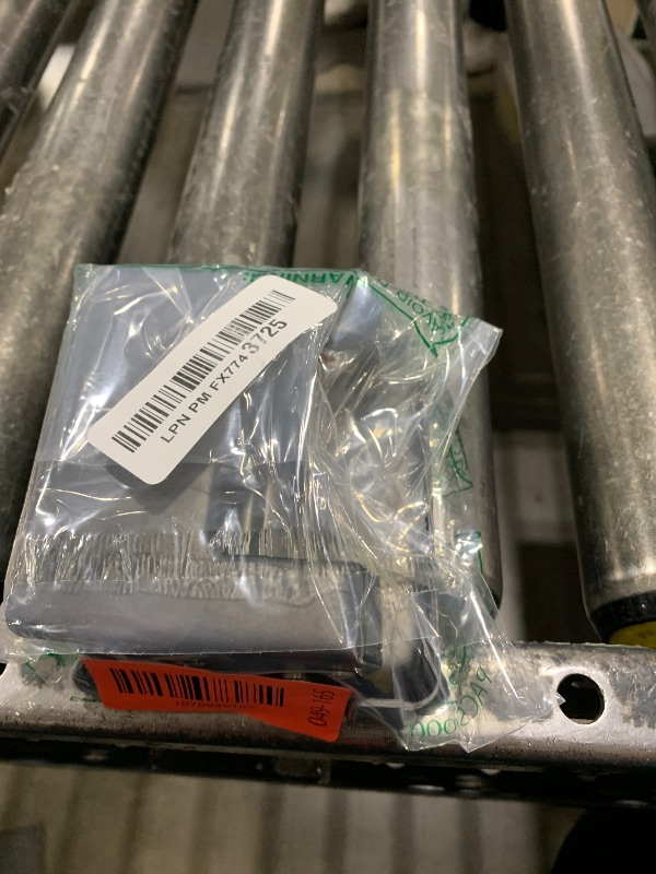 Photo 1 of 1 Pcs 2 Hole Paper Puncher, 1/4 Inch Diameter of Circle, 3.14 Inch of Hole Spacing Paper and Leather Hole Punch for Office and Home Supplies (Black, 2 Hole)