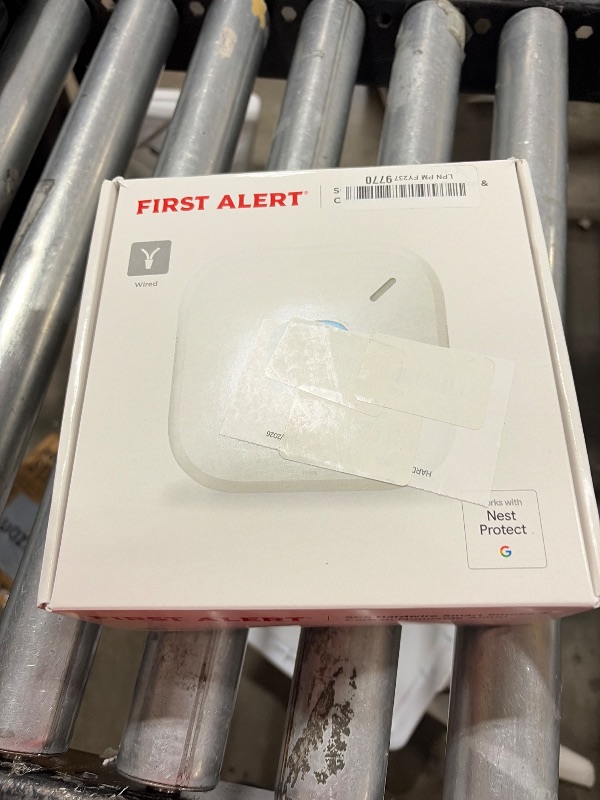 Photo 1 of First Alert SC5 Hardwire Smart Smoke & Carbon Monoxide Alarm, SMCO600NV-AC, 1-Pack