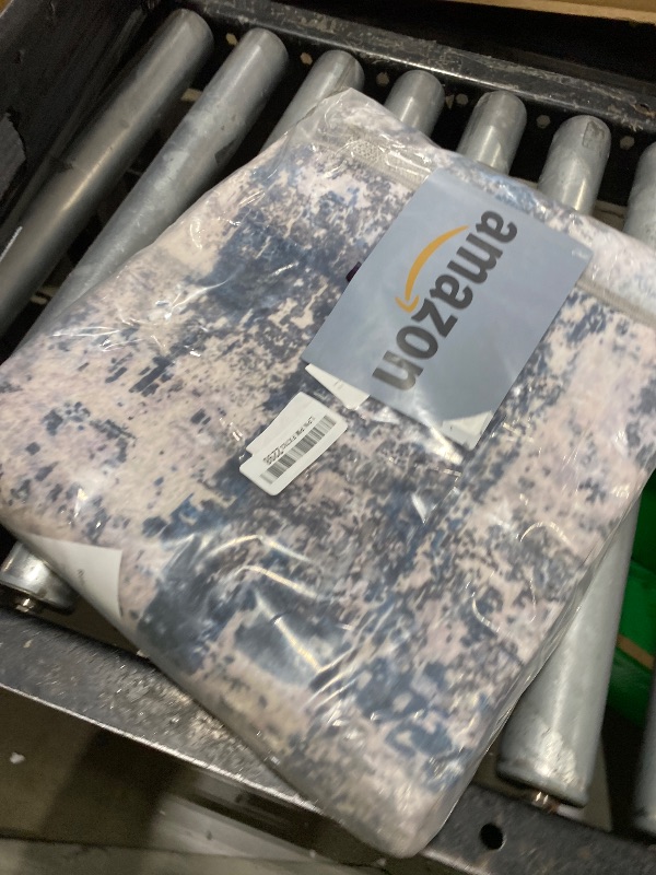 Photo 1 of vivorug Washable Rug, Ultra Soft Area Rug 3x5, Non Slip Abstract Small Rug, Stain Resistant Rugs for Living Room Bedroom, Modern Fluffy (Gray/Navy, 3'x5')