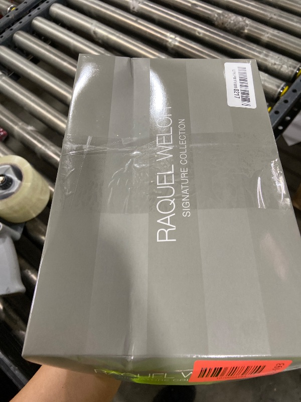 Photo 1 of Raquel Welch Wig Hairpiece, Classic Cool, R6 by Hairuwear