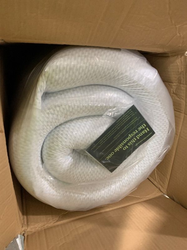 Photo 1 of Zinus 12 Inch Green Tea Cooling Memory Foam Mattress [New Version], King, Fiberglass Free, Medium Firmness, Cooling Gel Foam, Certified Safe Foams & Fabric, Mattress in A Box