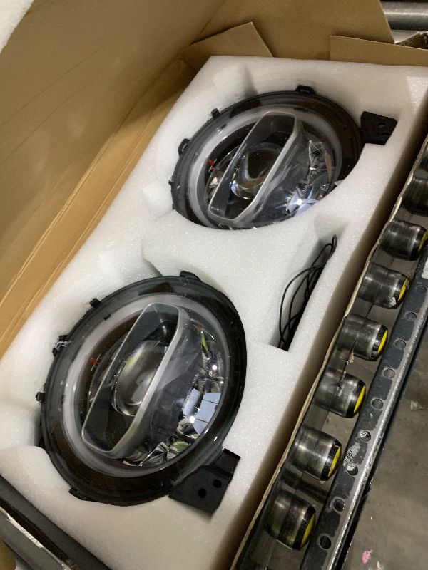 Photo 1 of DOT Approved 9 Inch Round LED Headlights Replacement for 2018-2025 Jeep Wrangler JL JLU Unlimited Gladiator JT Accessories Sealed Beam Front Head Light Lamp Bulb