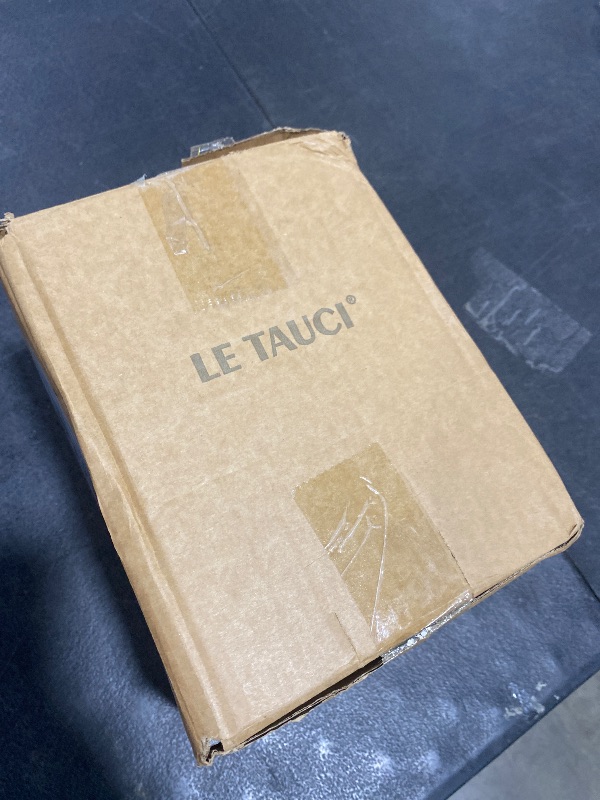 Photo 1 of ********READ CLERK COMMENTS*********
LE TAUCI Utensil Holder for Kitchen Counter, 7.3"+5.4" Fluted Ceramic Utensil Crock Organizer for Countertop, Heavy Large Holder for Spatulas, Spoons, Set of 2, White, Kitchen Counter Decor