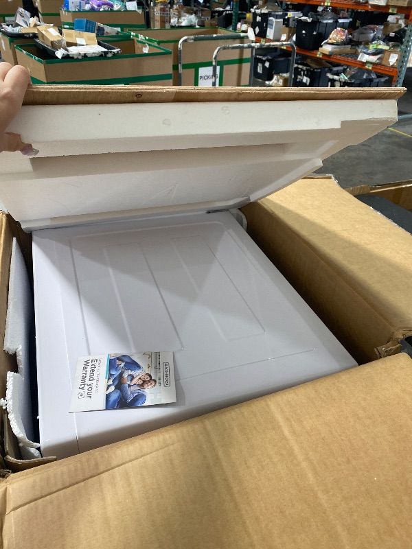 Photo 1 of MAJOR DAMAGE------------------SELLING FOR PARTS ONLY--------------------------BLACK+DECKER BCED37 Compact Dryer for Standard Wall Outlet, Small, 4 Modes, Load Volume 13.2 lbs., White