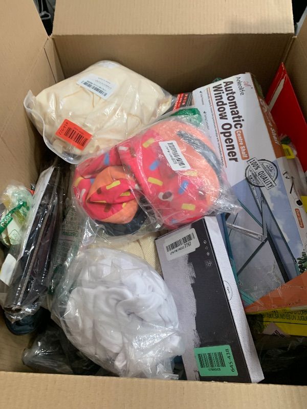 Photo 1 of Nellis Variety Box: Small (Please see clerk notes)
