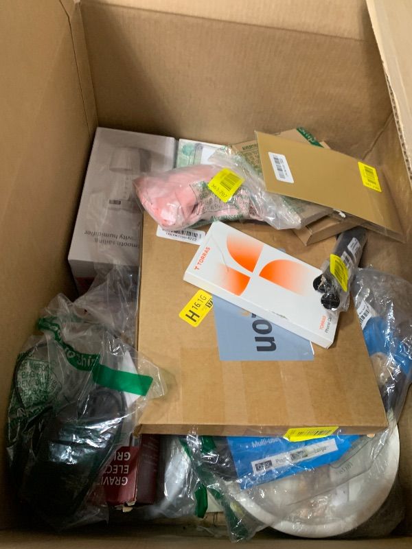 Photo 1 of Nellis Variety Box: Small (Please see clerk notes)
