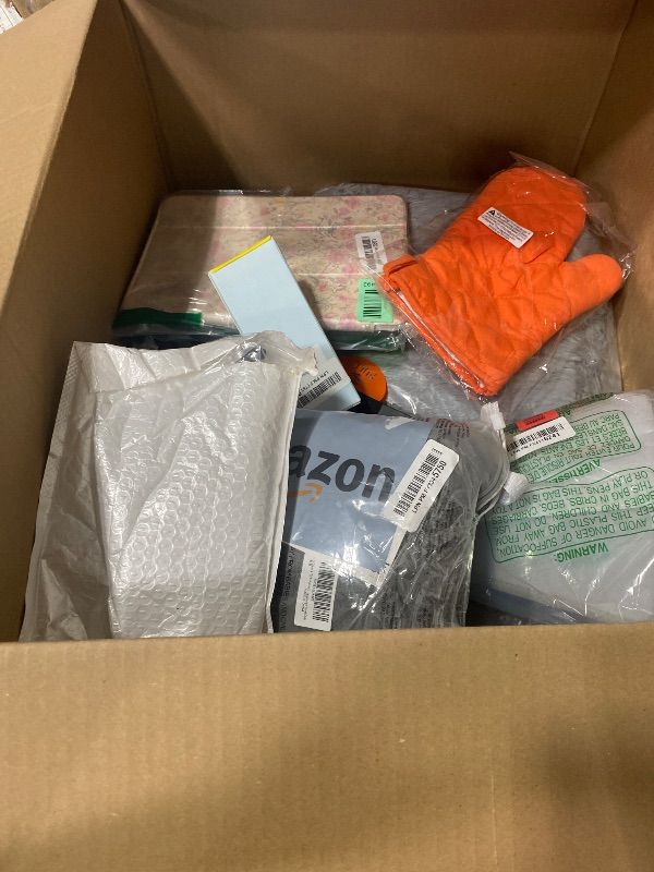 Photo 1 of Nellis Variety Box: Small (Please see clerk notes)
