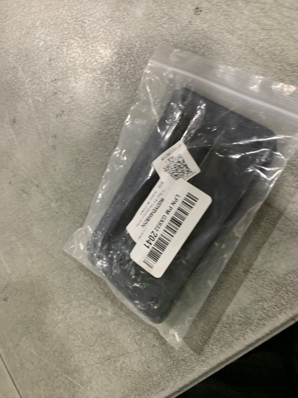 Photo 1 of 1 Pair RV Ventilation Grille, RV Air Vent Louver Professional Bathroom Office Ventilation Outlet Grille Louver for Boat Yacht Home (Black)