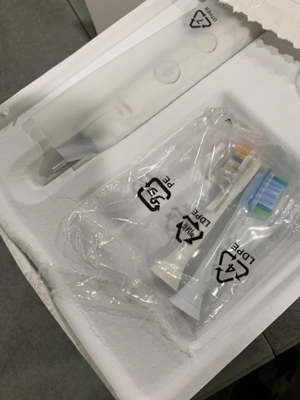 Photo 1 of Philips Sonicare DiamondClean Smart 9500 Electric Toothbrush, Sonic Toothbrush with App, Pressure Sensor, Brush Head Detection, 5 Brushing Modes and 3 Intensity Levels, White, Model HX9923/01