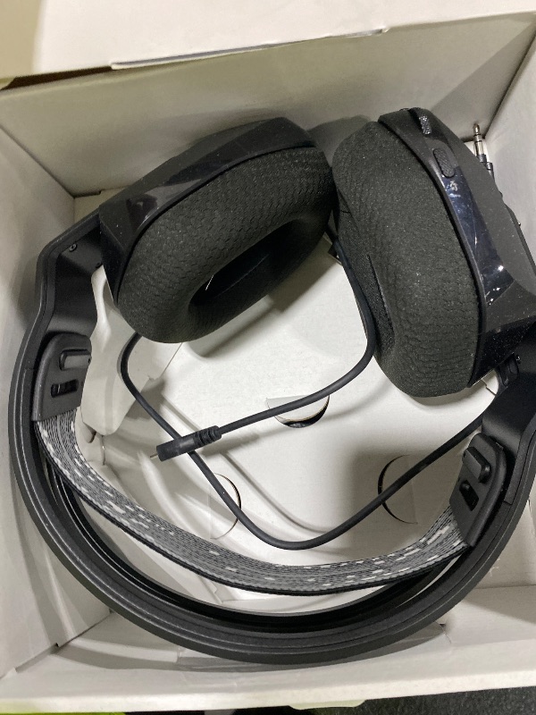 Photo 1 of Logitech G733 Lightspeed Wireless Gaming Headset, Suspension Headband, Lightsync RGB, Blue VO!CE Mic, PRO-G Audio – Black, Gaming Headset Wireless, PC, PS5, PS4, Switch Compatible