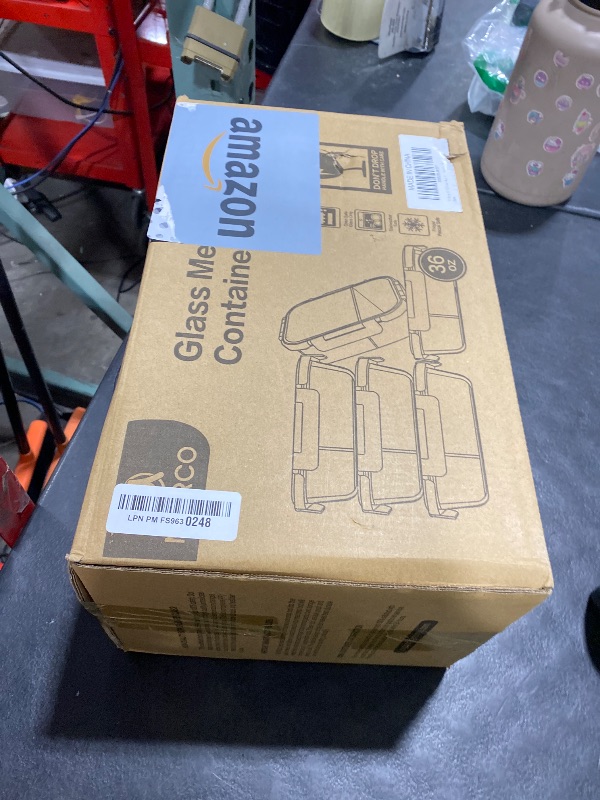 Photo 1 of [5-Pack,36 Oz]Glass Meal Prep Containers 2 Compartments Portion Control with Upgraded Snap Locking Lids Glass Food Storage Containers, Microwave, Oven, Freezer and Dishwasher (4.5 Cups, Green)