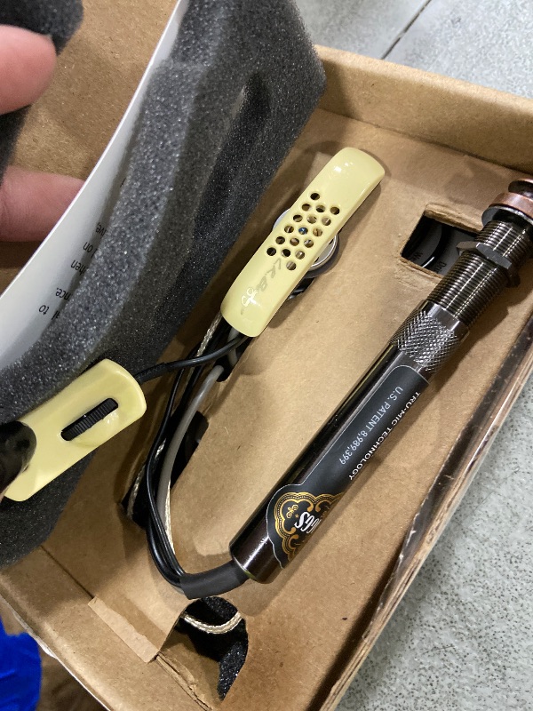 Photo 1 of L.R. Baggs Anthem-SL Acoustic Guitar Pickup and Microphone