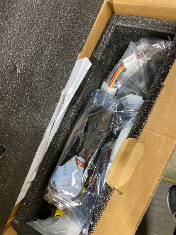 Photo 1 of QLED Radio for Ford F150 1999 2000 2001 2002 2003 Upgrade,Touch Screen Stereo Replacement,Wireless carplay Android auto,Free Camera