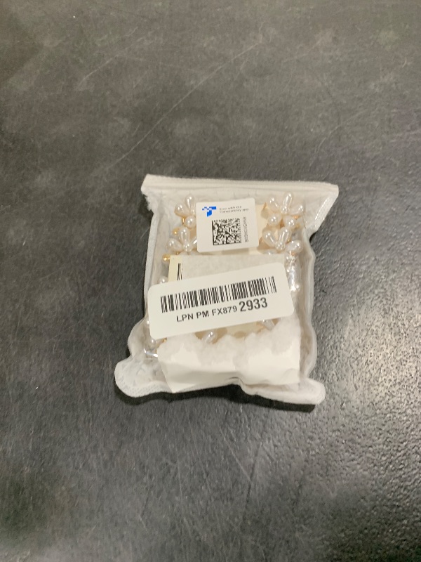 Photo 1 of 10 Pcs Small Mini Pearl Claw Clips with Flower Design, Sweet Artificial Bangs Clips Decorative Hair Accessories for Women Girls