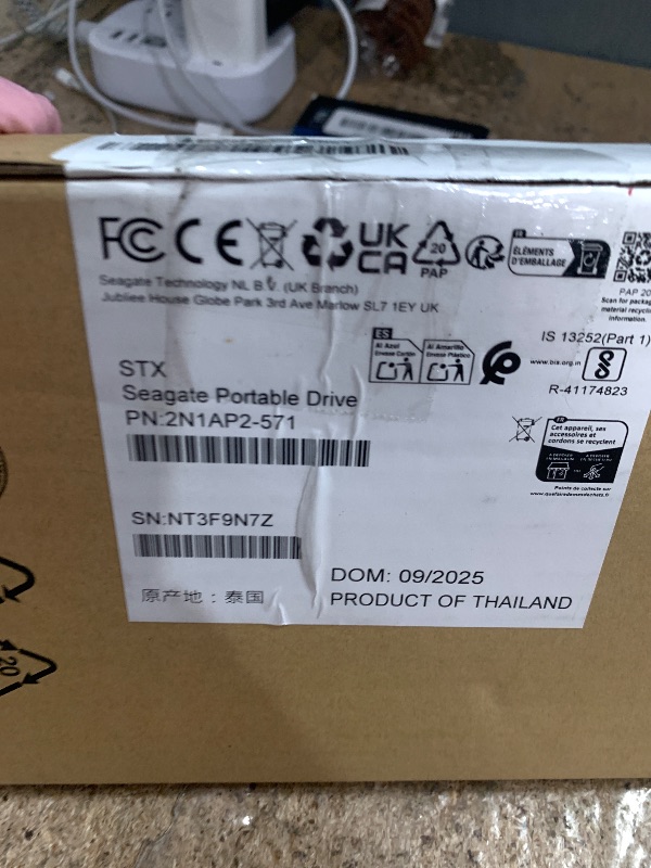 Photo 1 of **FOR PARTS ** Seagate Portable 2TB External Hard Drive HDD — USB 3.0 for PC, Mac, PlayStation, & Xbox -1-Year Rescue Service (STGX2000400)