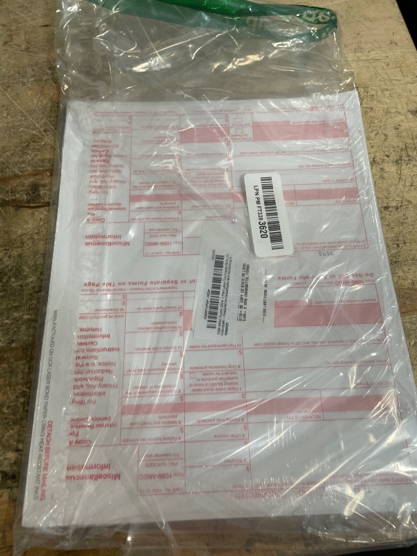 Photo 1 of 1099 MISC Forms 2025 Laser Tax Forms 4 Part Kit for 25 Individuals - Designed for QuickBooks and Accounting Software 1099 Misc 2025