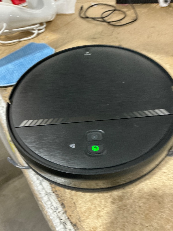 Photo 1 of ***MISSING PARTS***
NON FUNCTIONING*********
XIEBro Life Robot Vacuum and Mop Combo CRQ