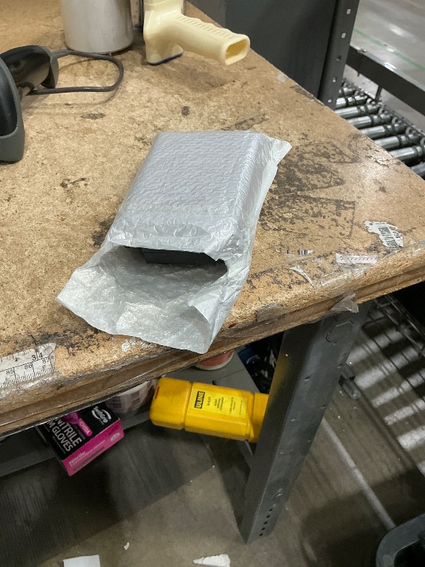 Photo 1 of (2 PCS) 8AA Portable USB Battery Pack for 12V LED Neon Signs – Battery Operated Power Supply Converter for Plug-in LED Lights, Ideal for Indoor & Outdoor Use