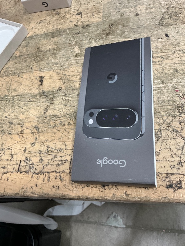 Photo 1 of ***LOCKED***Google Pixel 10 Pro - Unlocked Android Smartphone - Gemini AI Assistant, Triple Rear Camera System, Fast-Charging 24+ Hour Battery, and 6.3" Super Actua Display - Obsidian - 512 GB (2025 Model)
