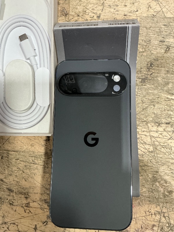 Photo 1 of ***LOCKED***Google Pixel 10 Pro - Unlocked Android Smartphone - Gemini AI Assistant, Triple Rear Camera System, Fast-Charging 24+ Hour Battery, and 6.3" Super Actua Display - Obsidian - 512 GB (2025 Model)