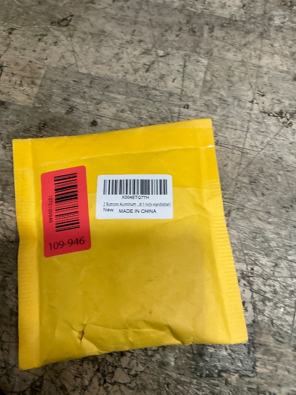 Photo 1 of 2 Buttons Aluminum Motorcycle Handlebar Switch Horn Headlight Turn Signal Starter Power Control Button for 1 Inch bar Bobber Cafe Racer Chopper (Black, Fit 1 inch Handlebar)