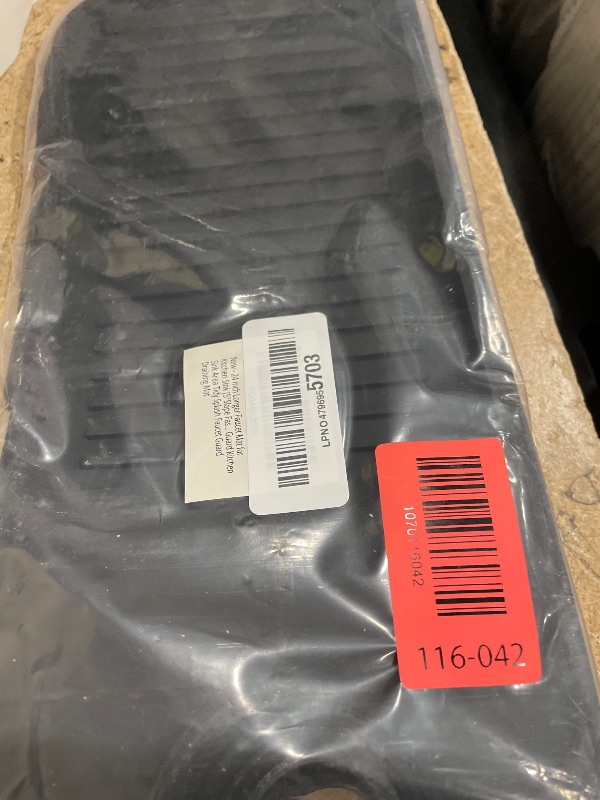 Photo 1 of 24 Inch Longer Faucet Mat for Kitchen Sink, 5° Slope Fast Self-draining, Kitchen Sink Splash Guard Silicone Sink Faucet Mat Splash Guard Kitchen Sink Area Tidy Splash Faucet Guard Draining Mat