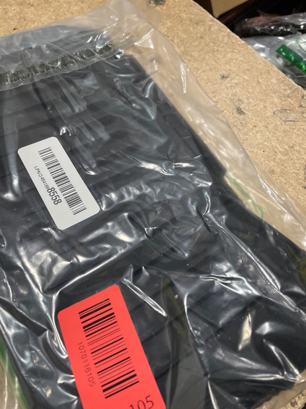 Photo 1 of 24 Inch Longer Faucet Mat for Kitchen Sink, 5° Slope Fast Self-draining, Kitchen Sink Splash Guard Silicone Sink Faucet Mat Splash Guard Kitchen Sink Area Tidy Splash Faucet Guard Draining Mat