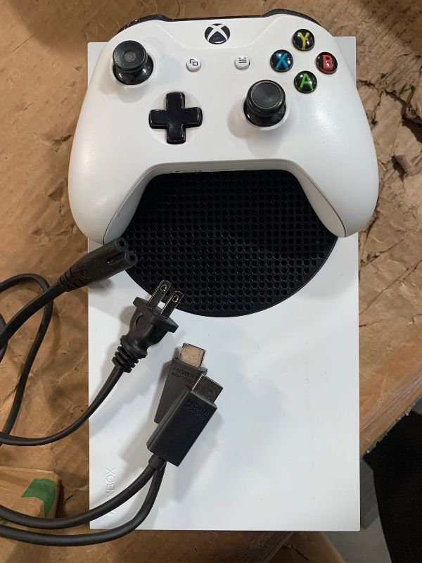 Photo 1 of ***BROKEN******FOR PARTS ONLY***Xbox Series S - All Digital Gaming Console - 512GB SSD - Includes Wireless Controller - 120FPS - Robot White