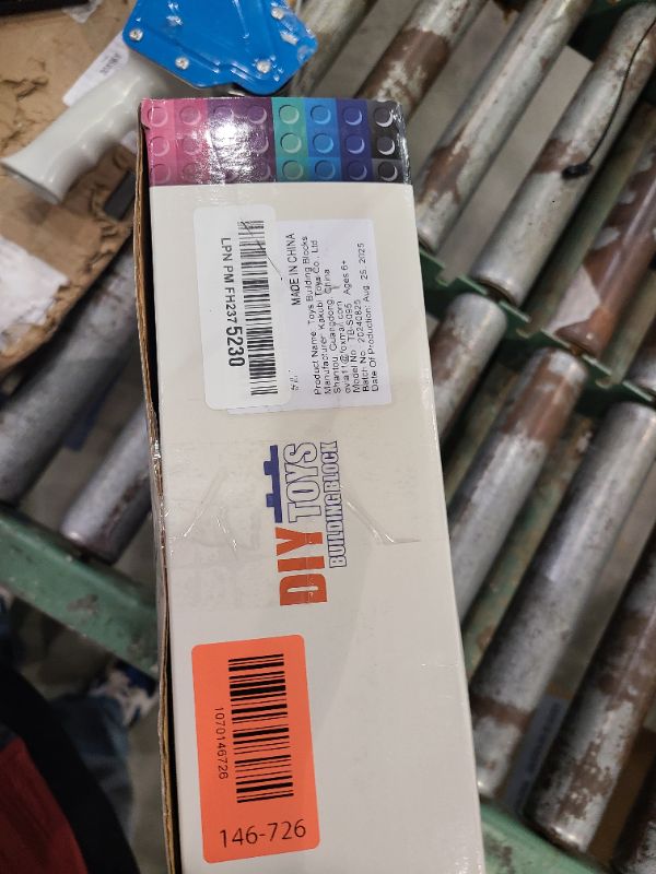 Photo 1 of 2000 Pieces Building Bricks, Building Bulks Blocks with 1 Packs 24x24 Studs Sticky Plates,400PCS Flowers and Tree/Grassland, Creative Toy Blocks Compatible with All Major Brands 14 Shape/18 Color