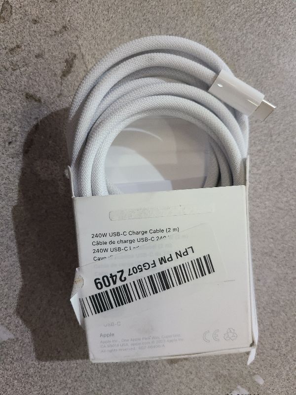 Photo 1 of Apple 240W USB-C to USB-C Woven Charge Cable (2 m): Fast and Convenient Charging