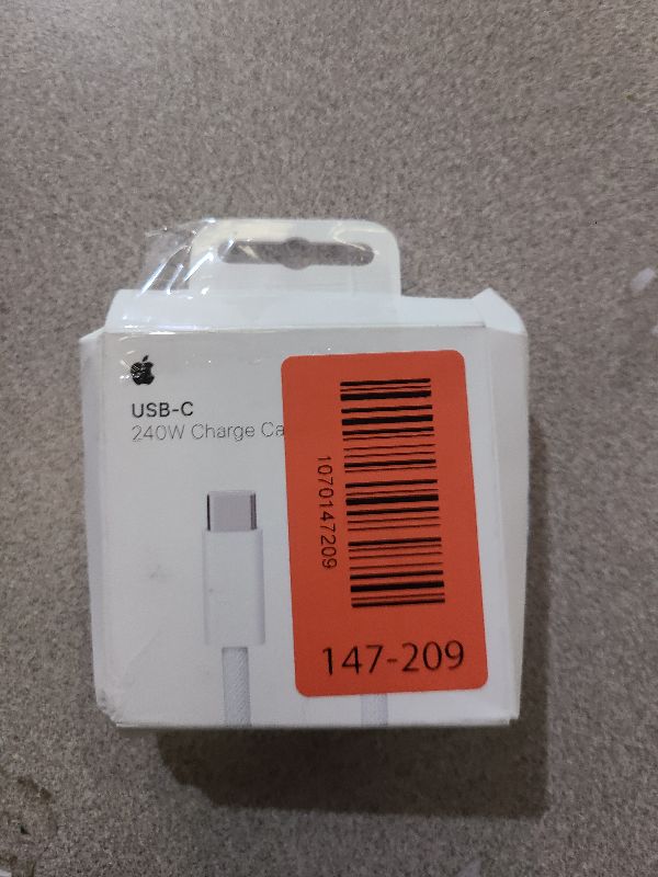 Photo 1 of Apple 240W USB-C to USB-C Woven Charge Cable (2 m): Fast and Convenient Charging