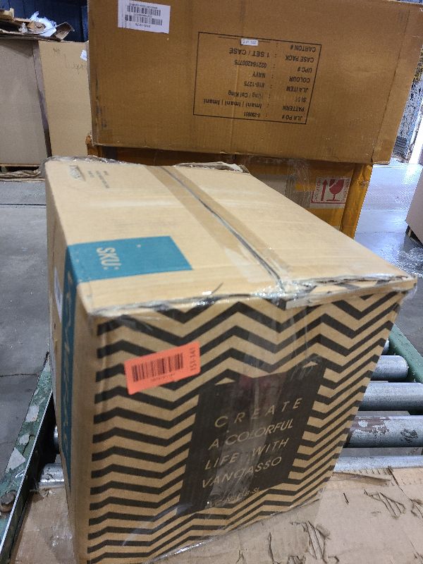 Photo 1 of 16-Piece Blue Porcelain Dinnerware Set Service for 4-Embossed Pattern Tableware with Dinner Plate Dessert Plate Bowl Mug
Questions & Answers 