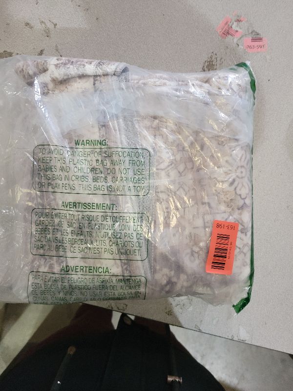 Photo 1 of 2x6 Non-Slip Runner for Hardwood Floors: Washable Short Hallway Kitchen Rug Vintage Soft Floor Mat for Living Room Bedroom Accent Farmhouse Carpet for College Dorm Stain Resistant Area Rug(Beige,2x6)