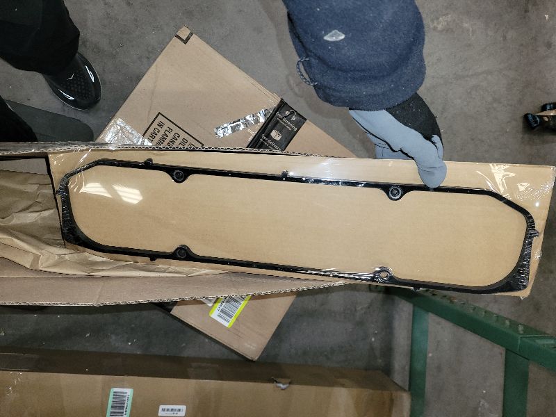 Photo 1 of 1 Pair 3/16" Black Rubber Valve Cover Gaskets Steel Core Insert Compatible with Big Block Mopar BBM 361 383 400 426 440 engines