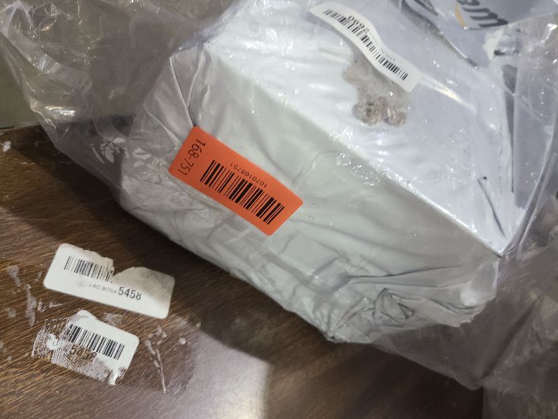 Photo 1 of 18Pcs Aquarium Fish Tank Divider Plastic Egg Crate Aquarium Filter Bottom Tray Grid Isolation Board Partition Net Pane Separator for Mixed Breeding Light Diffuser 24Pcs Sucker Clips Suction Cups,Black