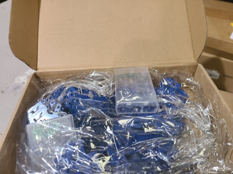 Photo 1 of Baquler 2 Strings Hanukkah String Lights, 20 Feet 40 LED Battery Operated Star of David String Lights Indoor Chanukah Decoration for Christmas Menorah Jewish Passover Rosh Hashana Party Decor(Dreidel)