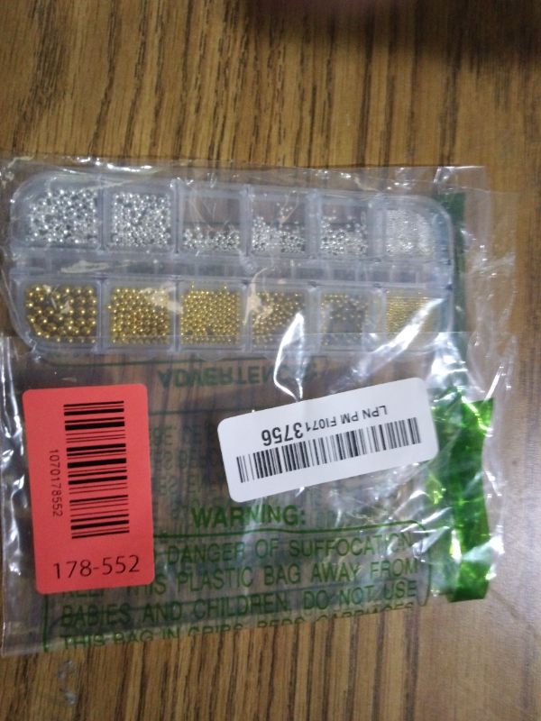 Photo 1 of 0.8mm Mini Small Nail Beads Stainless Steel Beads Nail Beads Gold Charms Nails Art Decorations Gun Grey Rose Gold Caviar Nail Charms DIY Tool Nail Studs Accessories Caviar Beads for Nails (Silver)