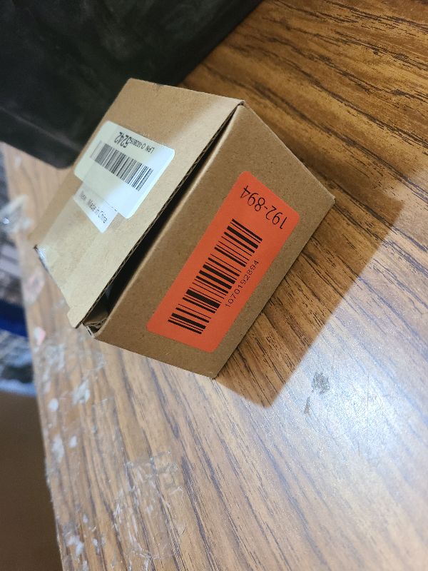 Photo 1 of 10Pcs Sublimation Ornament Blank Round White Blank Ceramic Ornament for Sublimation 2025 Christmas Double-Sided Paintable Decoration Circle Porcelain Deco for Heat Transfer Print DIY Craft Bulk