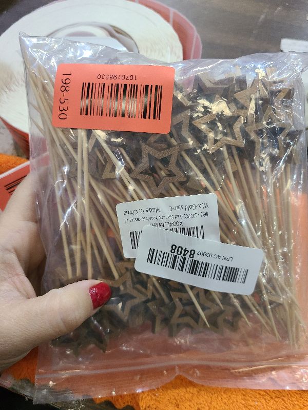 Photo 1 of 100PCS Gold Star Cocktail Picks, Decorative Fancy Toothpicks for Appetizers, 5.6 IN Long Bamboo Skewers Wood Food Sticks for Drinks Fruit Garnish Holiday Party Supplies Charcuterie Boards Accessories