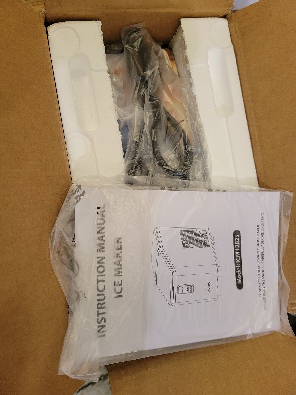 Photo 1 of Aeitto Ice Maker Countertop 26lbs/24H, Ice Machine 8 Ice Cubes Ready in 6 Mins, 2 Sizes of Bullet Ice Portable Ice Makers with Basket & Scoop, Auto Self-Cleaning for Home/Kitchen/Office Stainless