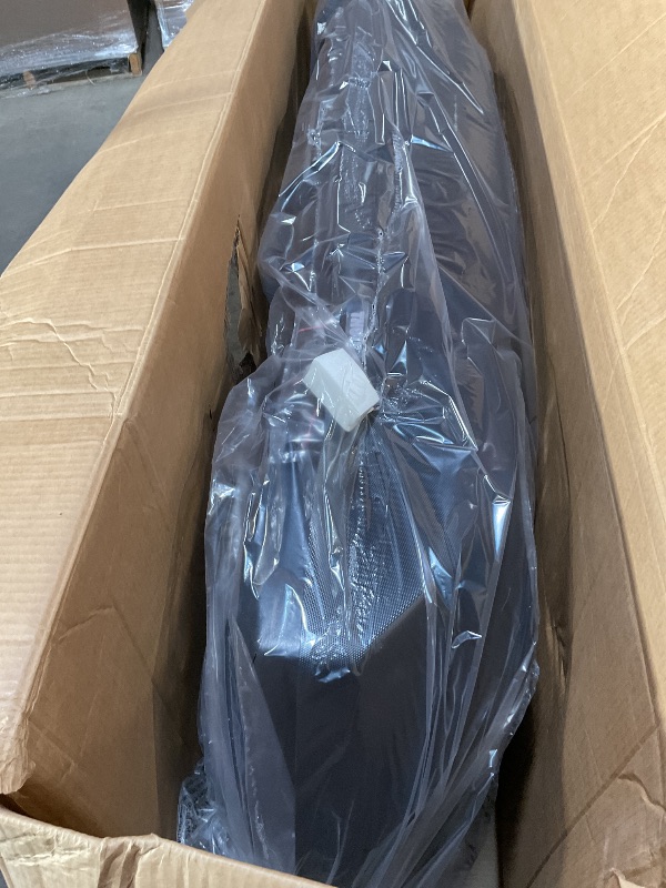 Photo 1 of **DAMAGED** Thule Force 3 XL US