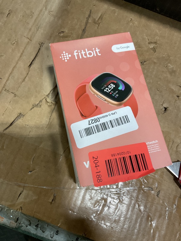 Photo 1 of *FOR PART ONLY, NON FUNCTIONAL*  SFitbit Versa 4 Fitness Smartwatch with Daily Readiness, GPS, 24/7 Heart Rate, 40+ Exercise Modes, Sleep Tracking and more, Pink Sand/Copper Rose, One Size (S & L Bands Included)