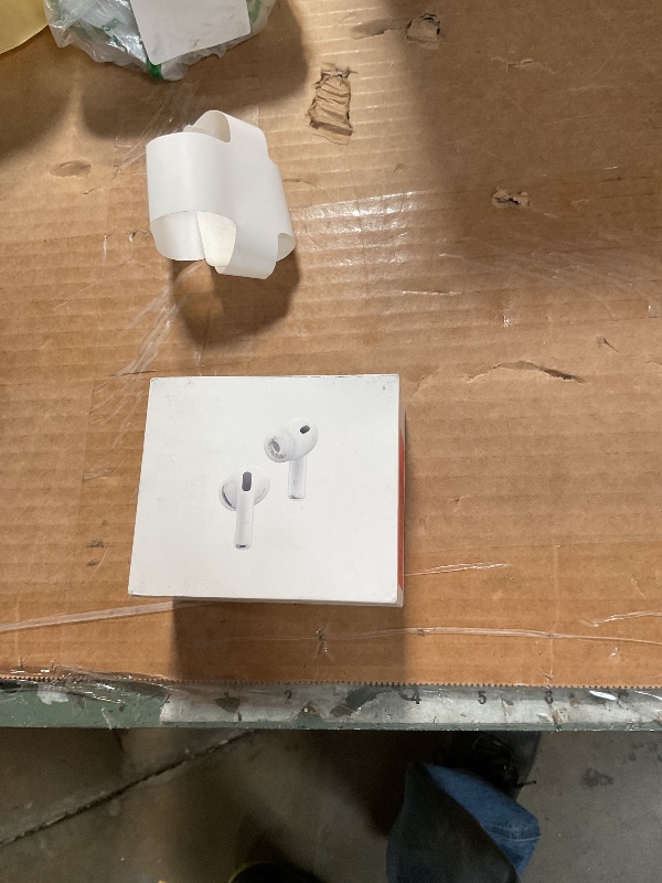Photo 1 of ***only 1 earbud functional other is locked to someones apple*** Apple AirPods Pro 3 Wireless Earbuds, Active Noise Cancellation, Live Translation, Heart Rate Sensing, Hearing Aid Feature, Bluetooth Headphones, Spatial Audio, High-Fidelity Sound, USB-C Ch