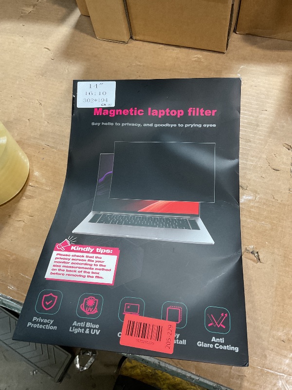 Photo 1 of ***BENT*** Verponity Magnetic Laptop Privacy Screen 14 Inch 16:10 Display, Removable Computer Screen Privacy Shield, Anti-Glare Blue Light Protector Compatible with Dell Hp Lenovo Acer Asus Samsung